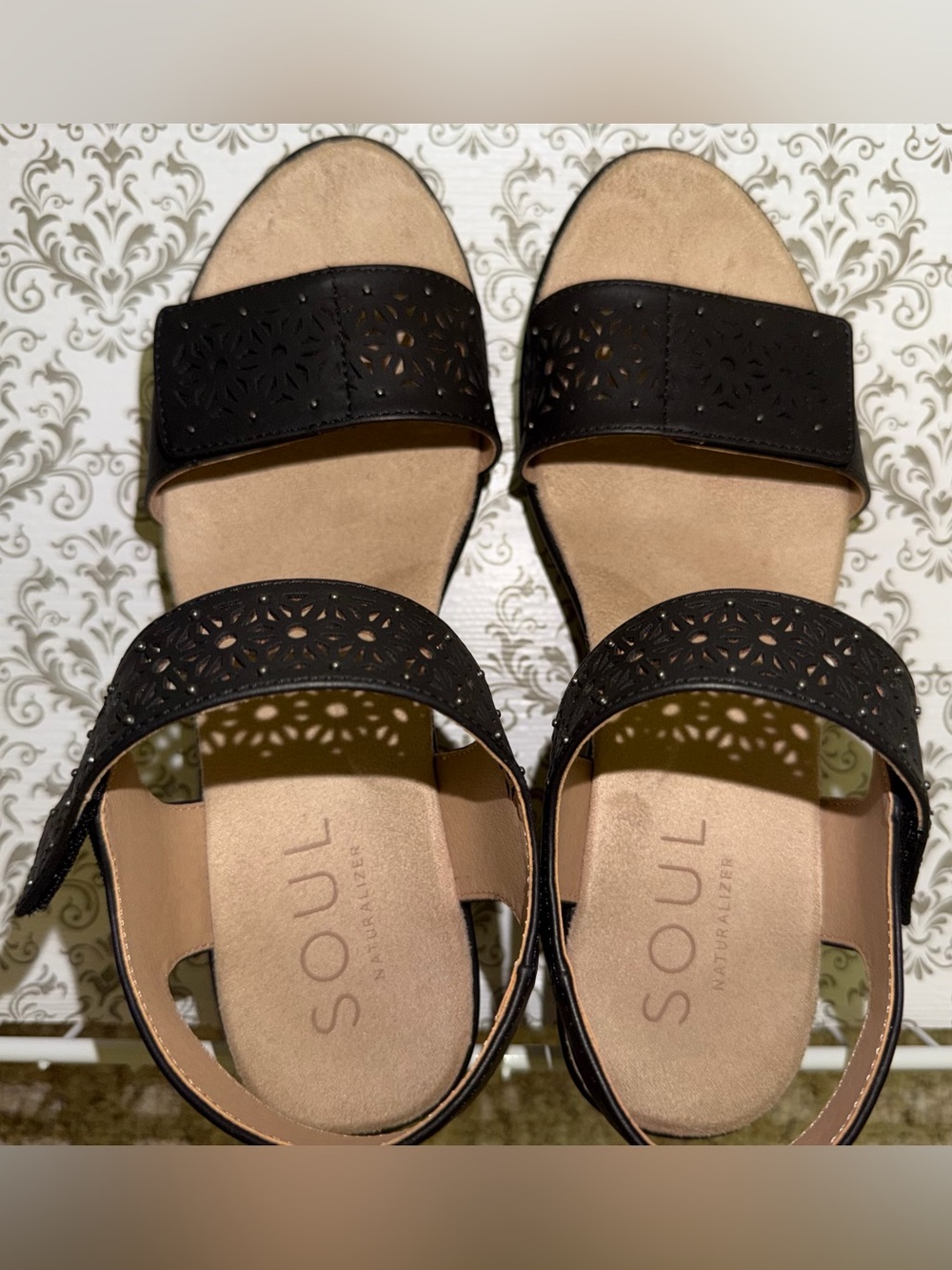 SOUL Naturalizer McKenna Black & Tan Laser Cut Women's Slide Sandal Size 8 - NEW